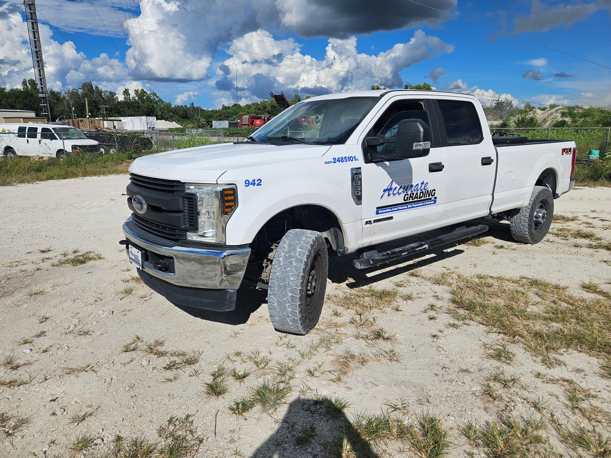 Accurate Truck Lettering 942,956,958